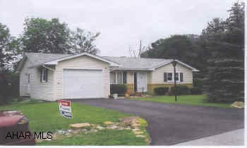 Extra clean 2 bedroom-1 3/4 baths-1 garage. Full basement. new windows, siding, newer roof. No closings before June 2005