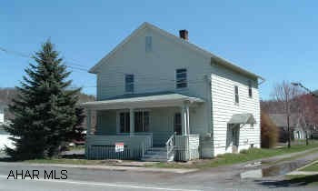 Great Home!  Brand new carpeting and vinyl throughout, new kitchen/ 1st floor laundry, fresly painted interior - MUST SEE/WON'T LAST!