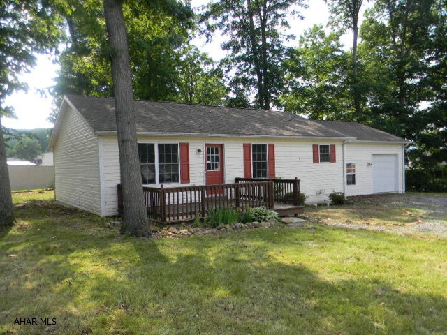 Ranch style home on semi-private location in preferred Lakewood Manor. Ideal accommodations for retired couple and as starter home. Immediately available.