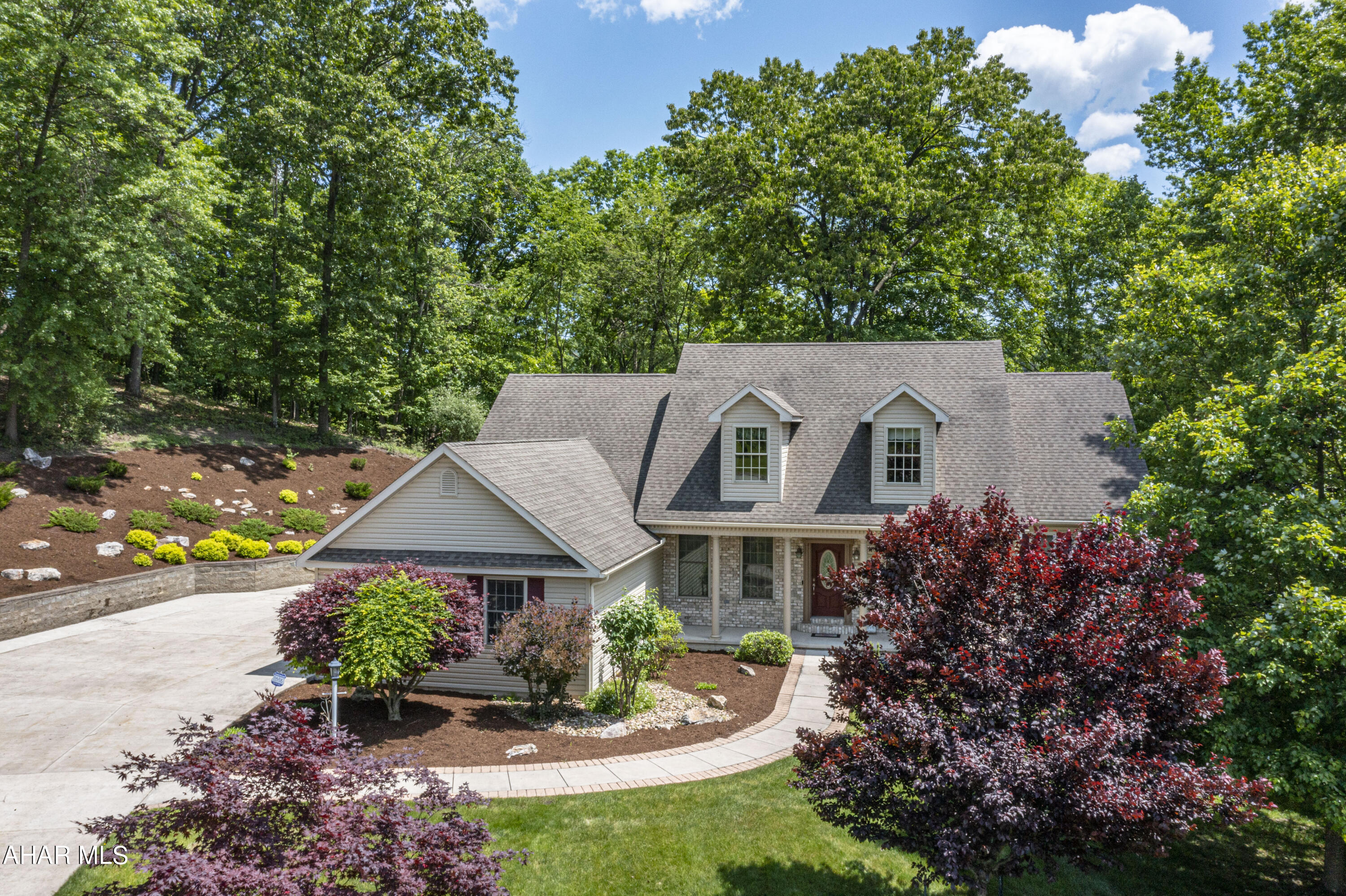 Fox Hollow - Residential