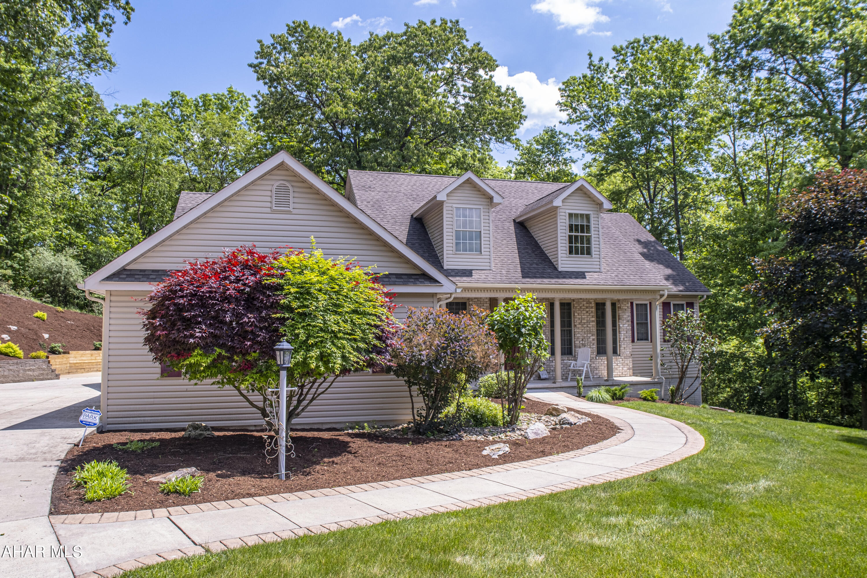 Fox Hollow - Residential