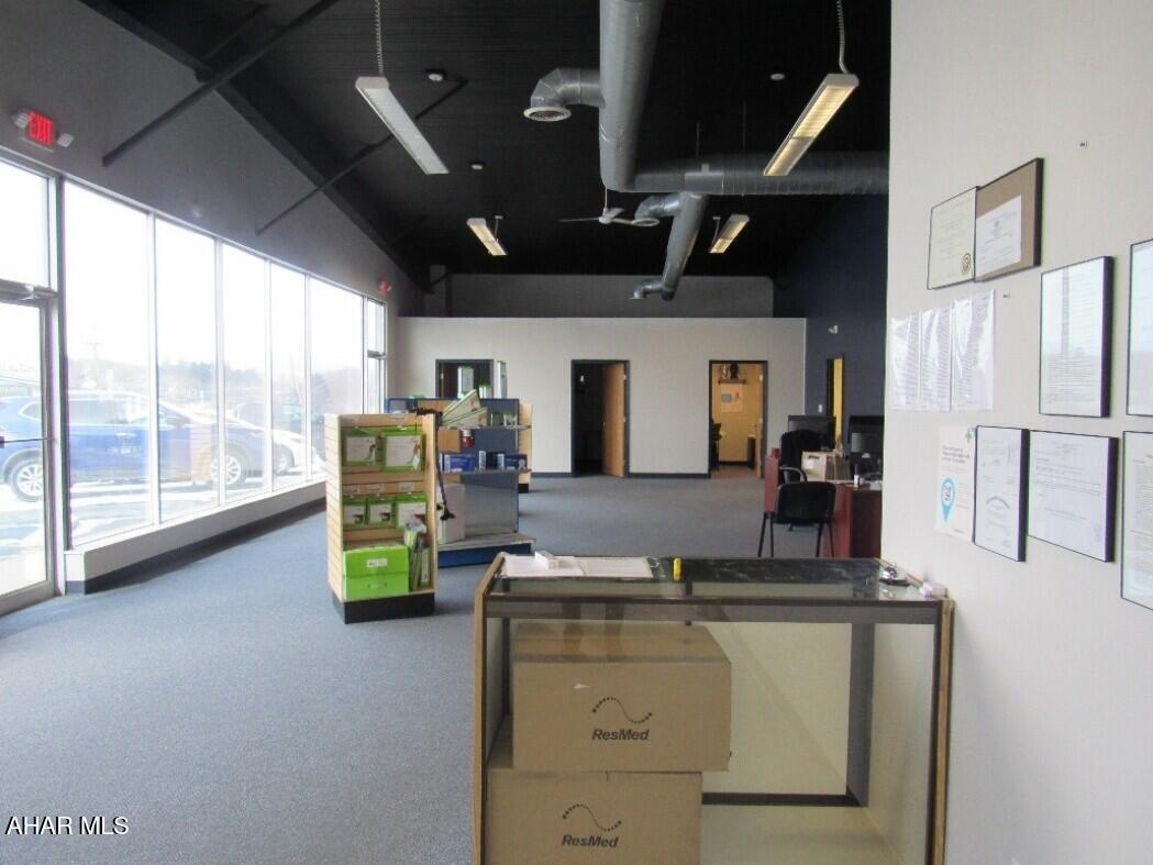 East End - Commercial Sale