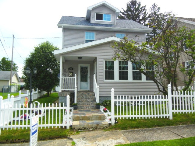 OPEN HOUSE, SUNDAY, JUNE 6 (3:00 --4:30) Great house!  Owner takes pride in ownership and it shows throughout!!  Newer kitchen, flooring,  windows (Nov 2012) , siding, roof (50 year shingles--Nov 2012), soffit/fascia, vinyl fencing, plus electric animal fence!  Truly a MUST SEE!  Kitchen is already updated. Bathroom is newer as well.   Snuggle near the fireplace in the living room.  Just off the living room is a bonus room (great for play room for the kids or office area). Some hardwood floors.  Offers off street parking and a nice size deck in the rear of the home for all your entertaining!  Call agent today to schedule your private showing.  Interior photos coming soon!