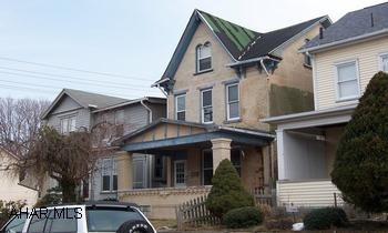 property is up for auction at www.realtybid.com. March 11-22. Contact Jeff or Kara for more info.
