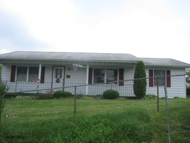 Altoona/Juniata.  Original owner, one story on a 150x120 lot.  This cute 2BR features large modern kitchen, private sunroom in rear.  Let the children or pets roam free in adjacent lot that is fenced!  With reasonable offer, seller will pay buyer closing costs!