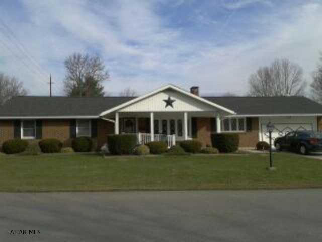Beautifully updated & maintained 4 bedroom, 2 bath, brick ranch home in Crestwood. Sunroom with radiant heat, wood burning fireplace, hardwood floors, fenced yard & handicap accessible. Large recreation room in basement, 2 car garage, hot water heat & central air, & eat-in kitchen. Home warranty included. $1000 agent bonus until June 30, 2013.