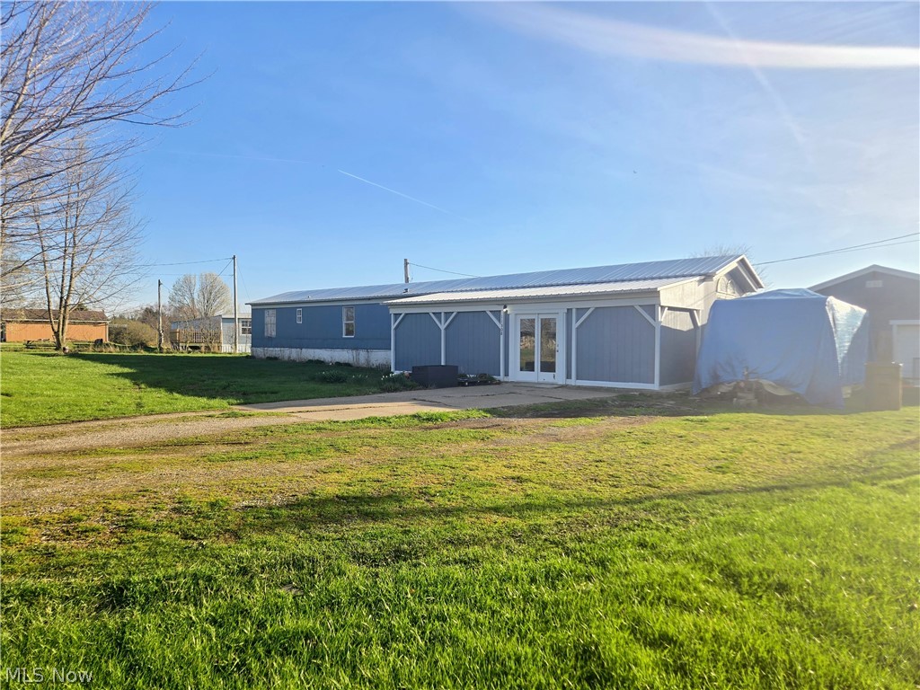 Come see this affordable country living dream! If you've been searching for a little acreage without breaking the bank, this property is a must-see!

Inside, this home offers 3 beds, 1 and ½ bathrooms as well as an extra room that can be used for an office, library, or an additional living room space. In the front, there is a 30x10 enclosed area, perfect for storage, a mudroom, or flexible use. Outside, you'll find a spacious 24x24 garage for vehicles, tools, or hobbies. You will also find a chicken coop and a shipping container for additional storage. Key updates include, a new roof in 2021, hot water tank in 2025, and new fridge and stove in 2025. Make it your own! Come enjoy 2 acres in the countryside of Wayne County! 

Sellers are only entertaining cash offers at this time due to the ongoing process of converting the title to a deed.