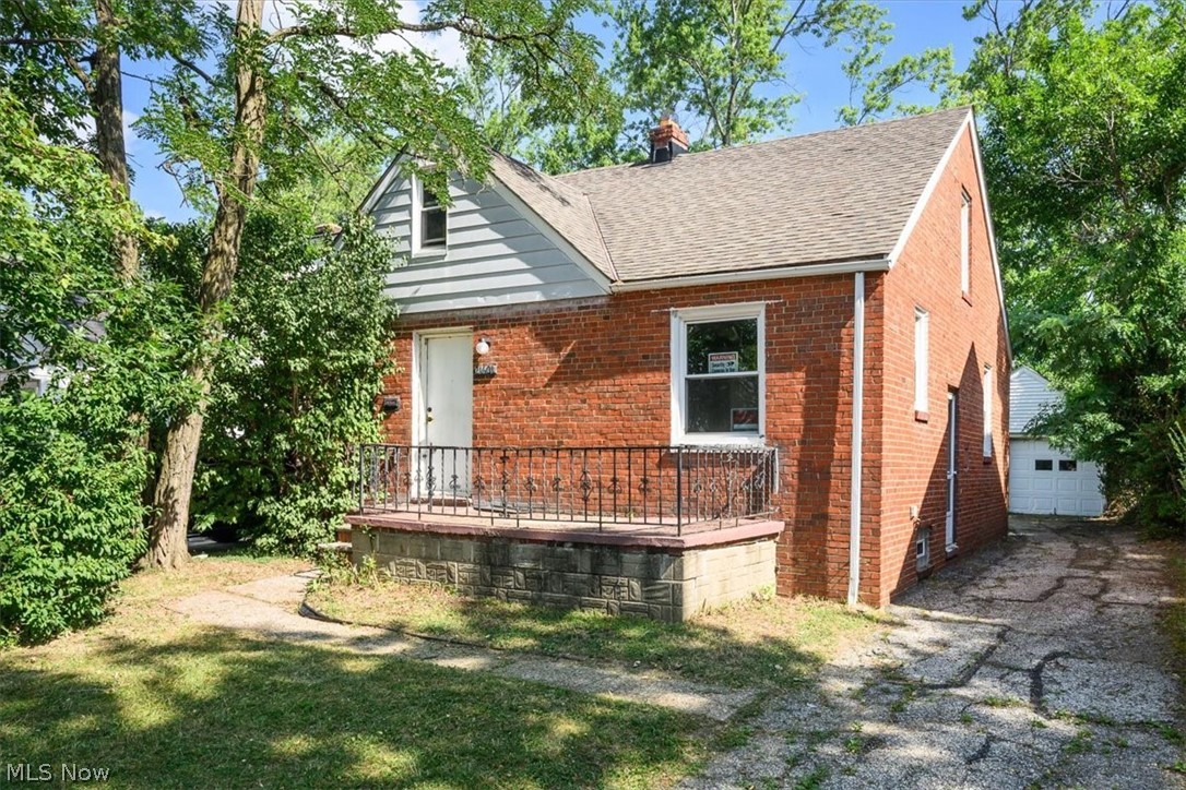 Wald & Duffeys Ctr Hwy Su - Residential