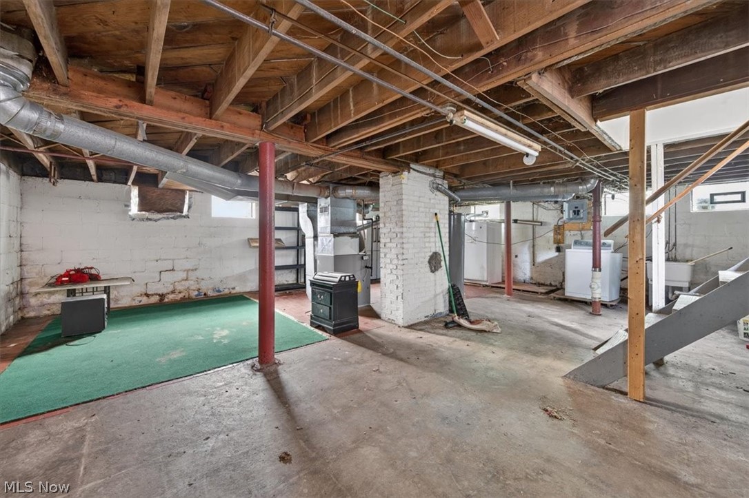 Wald & Duffeys Ctr Hwy Su - Residential