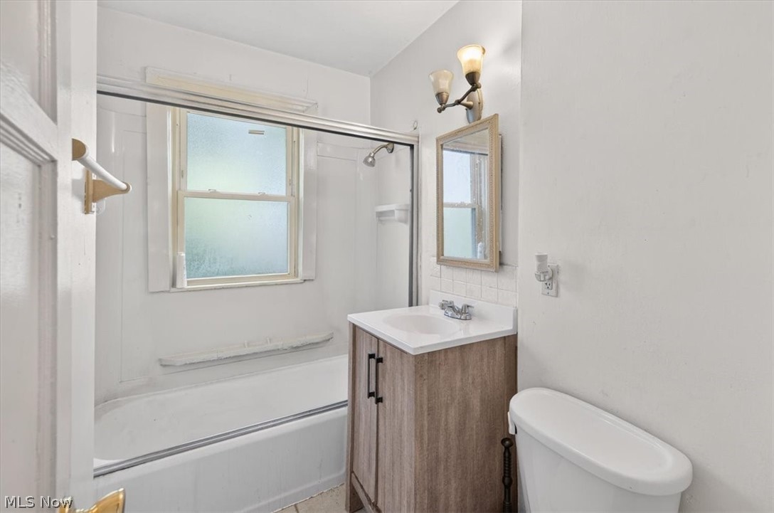 Wald & Duffeys Ctr Hwy Su - Residential