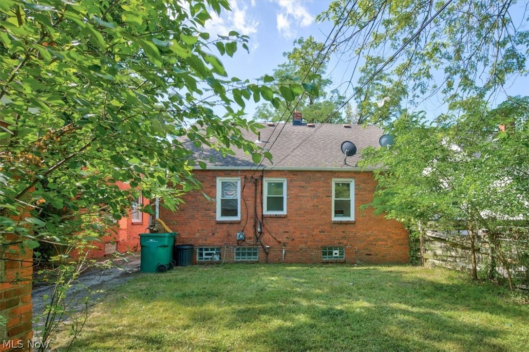 Wald & Duffeys Ctr Hwy Su - Residential