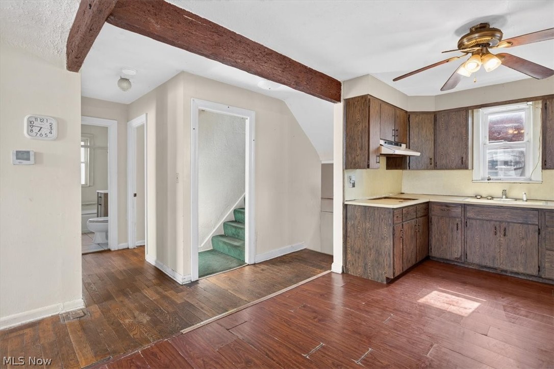 Wald & Duffeys Ctr Hwy Su - Residential