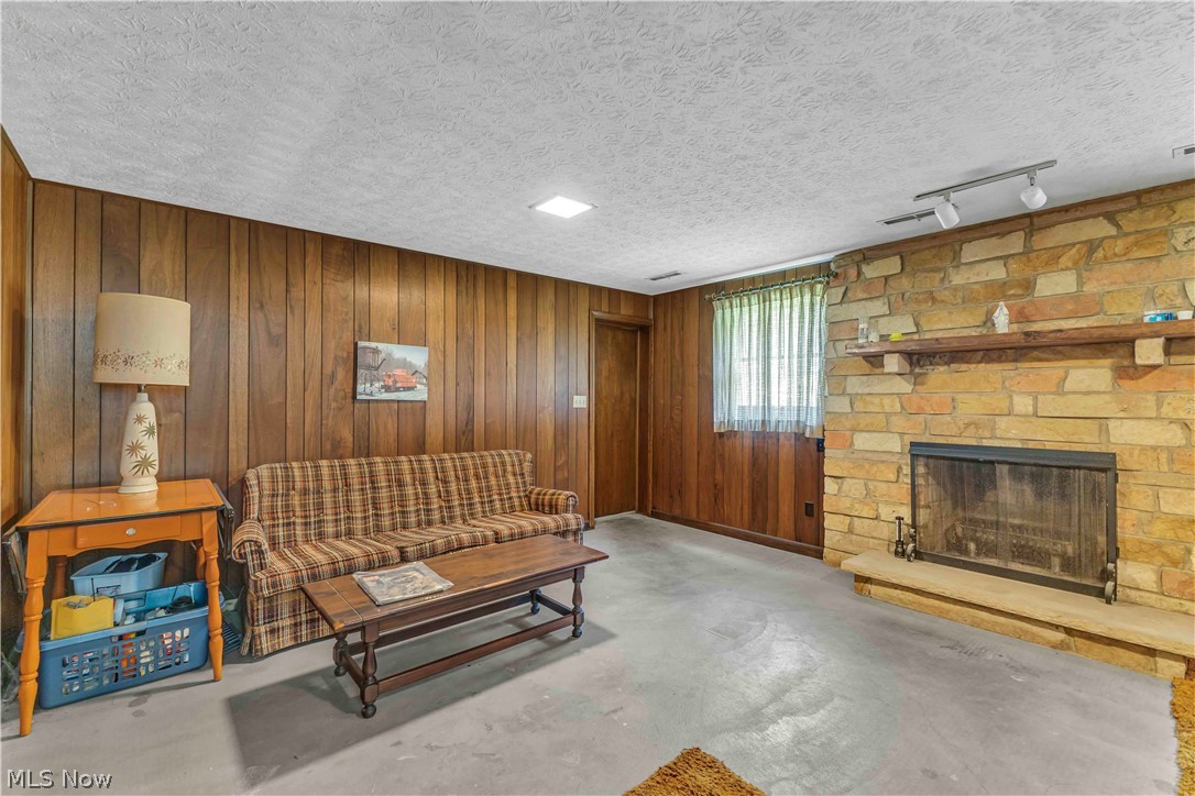 Atwood - Residential