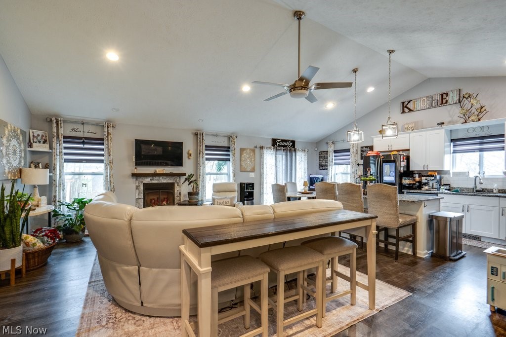 PEPPER HILL ESTATES - Residential