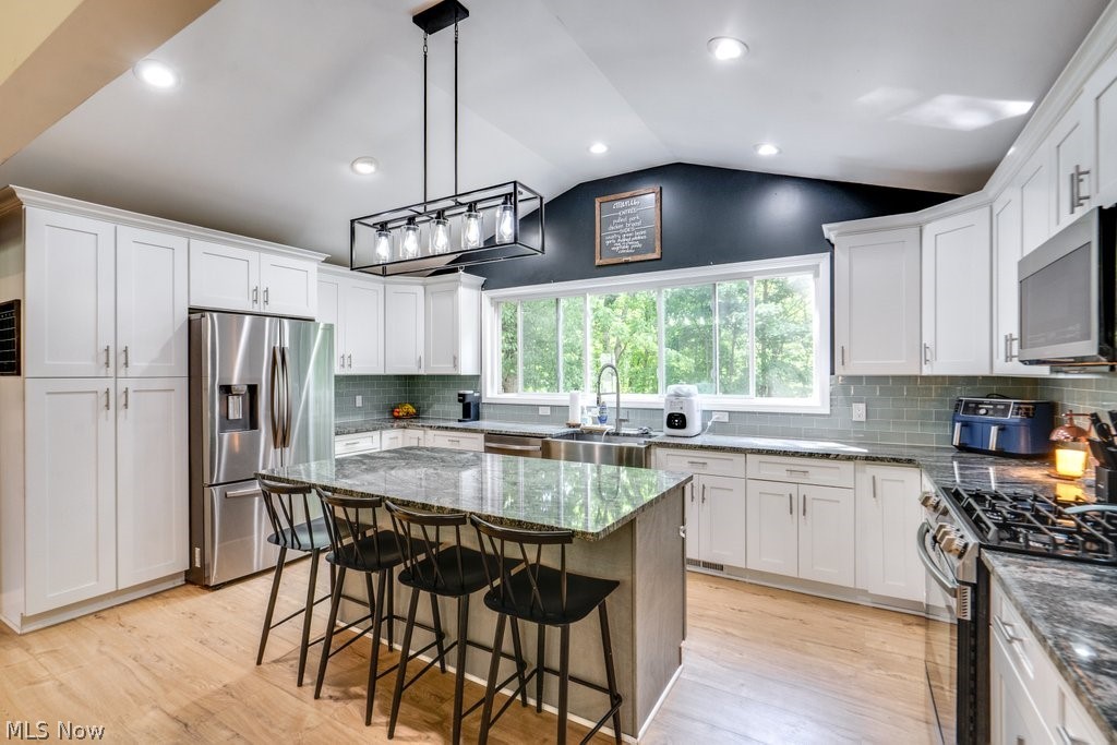 Van Aken & Strock Cos Scenic - Residential