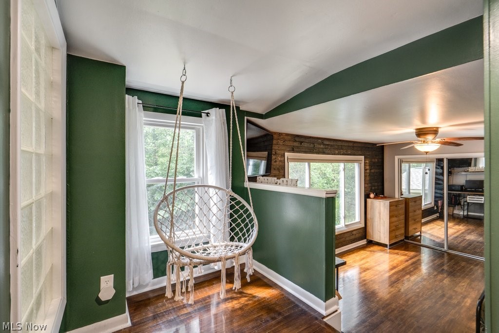 Van Aken & Strock Cos Scenic - Residential