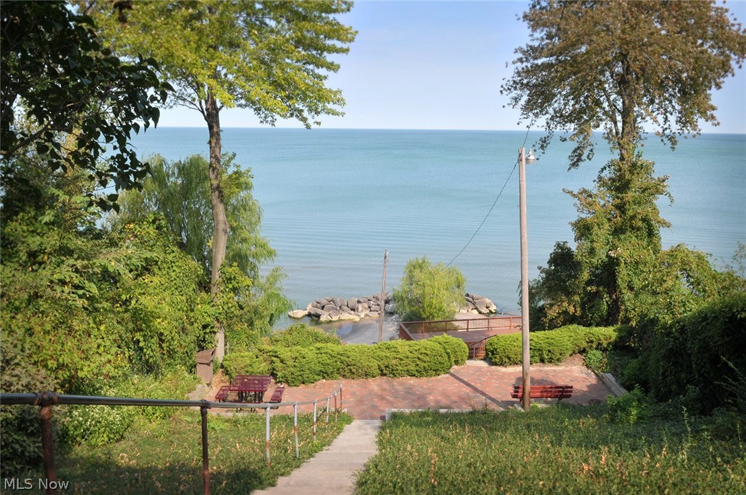 Beach Cliff II - Residential