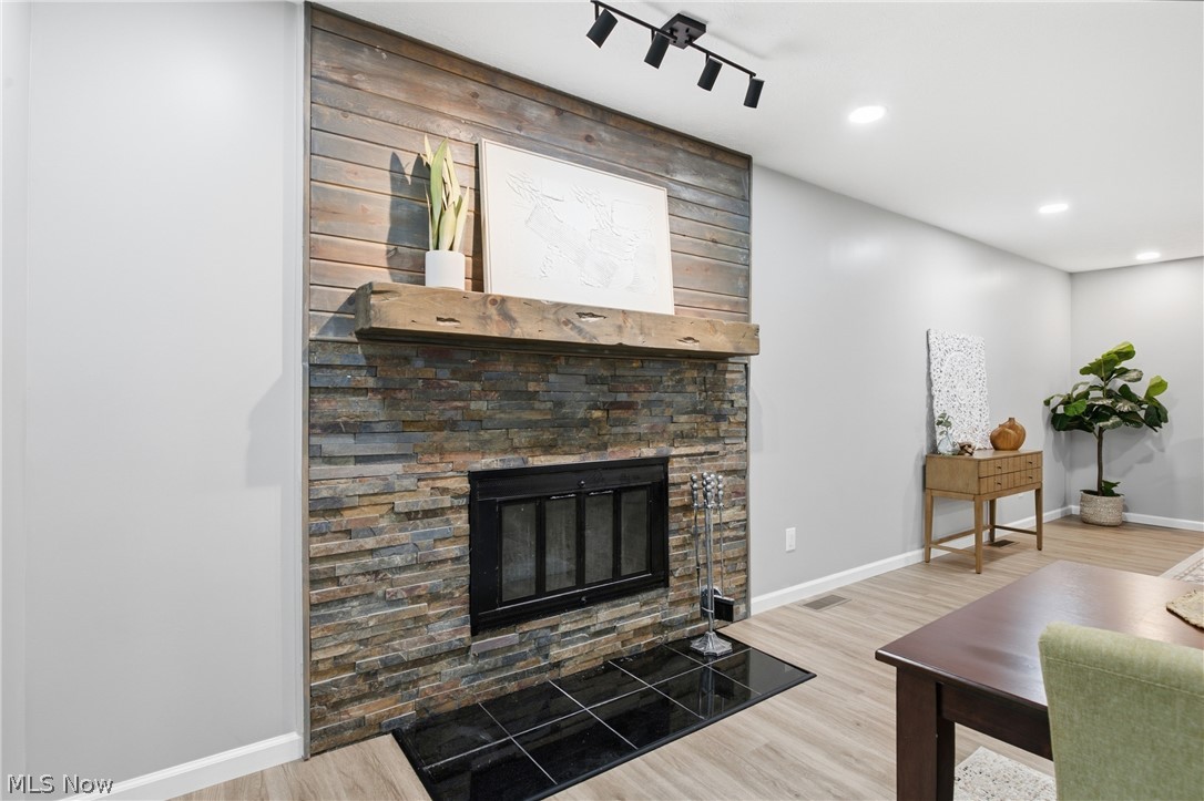 Cliffs Condo - Residential