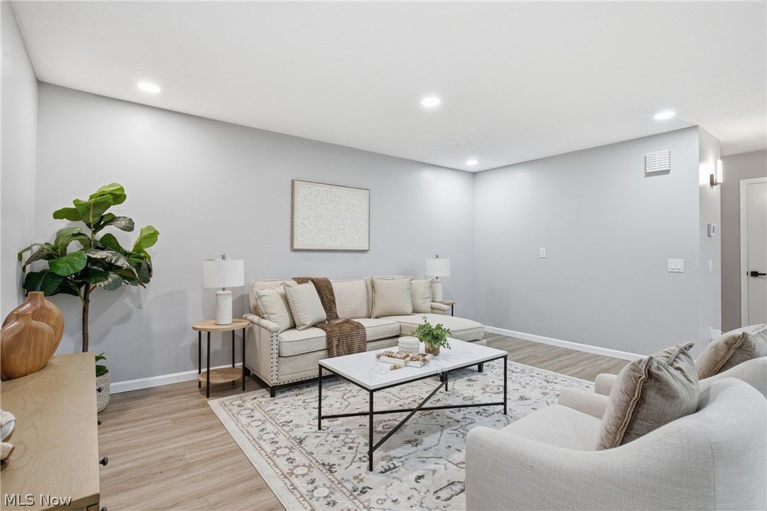 Cliffs Condo - Residential