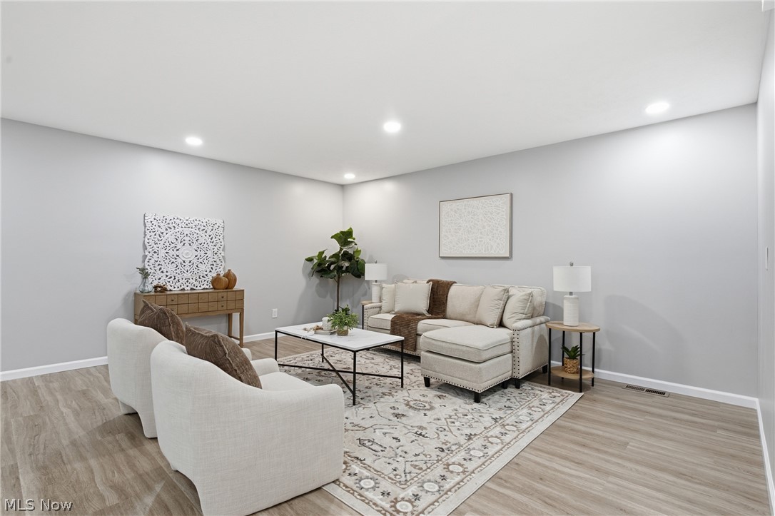 Cliffs Condo - Residential