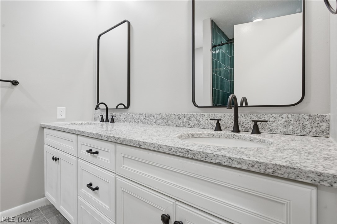 Cliffs Condo - Residential