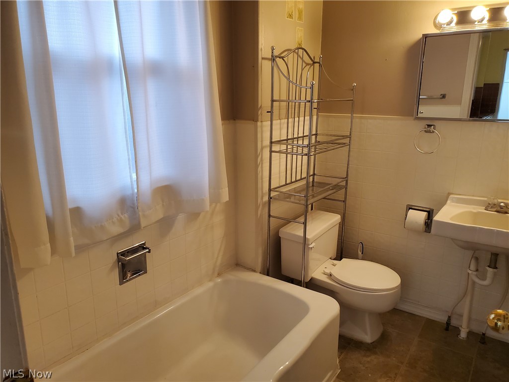 Cloverdale - Residential