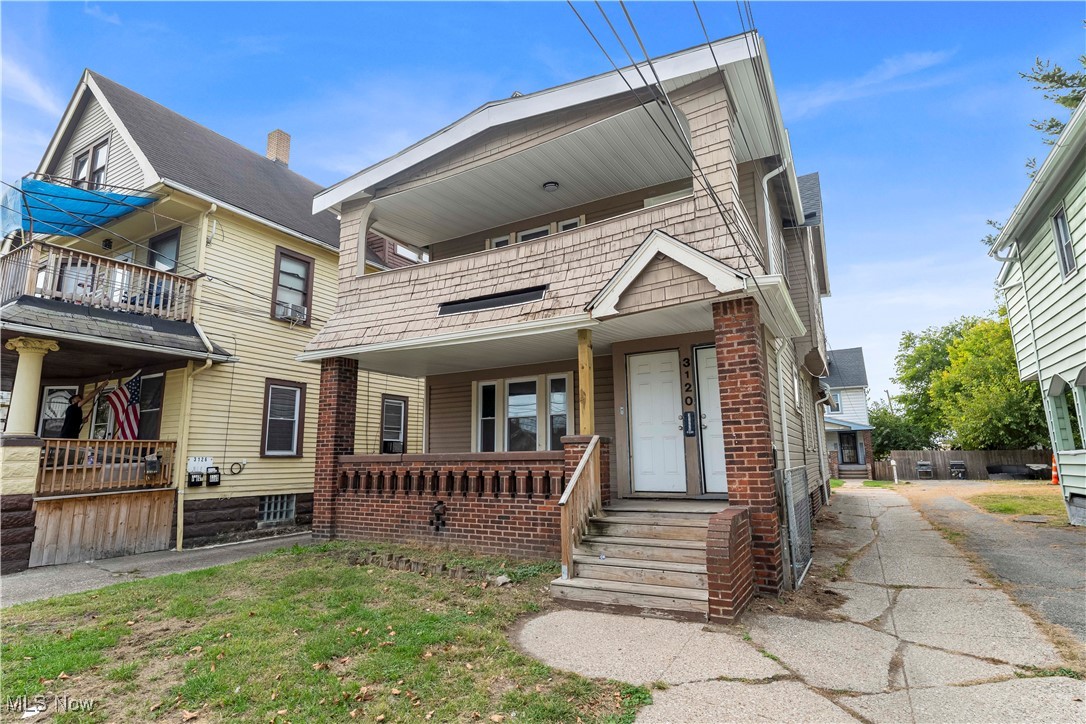 Diodate Clarks - Residential Lease