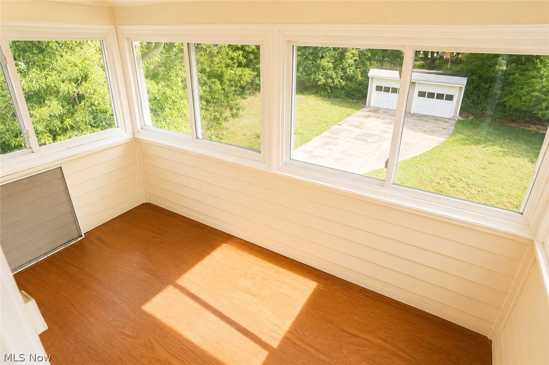 Garfield Heights Realty Companys - Residential