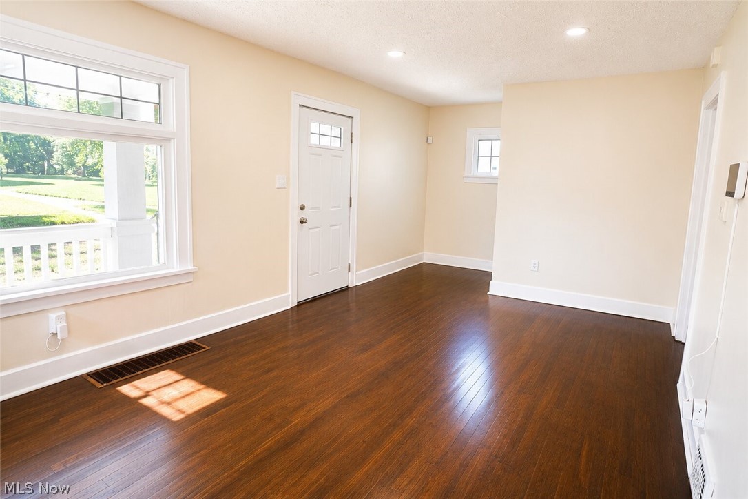 Garfield Heights Realty Companys - Residential