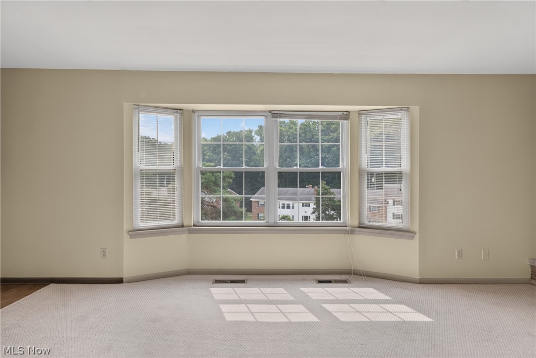 Carriage Hill Condo - Residential