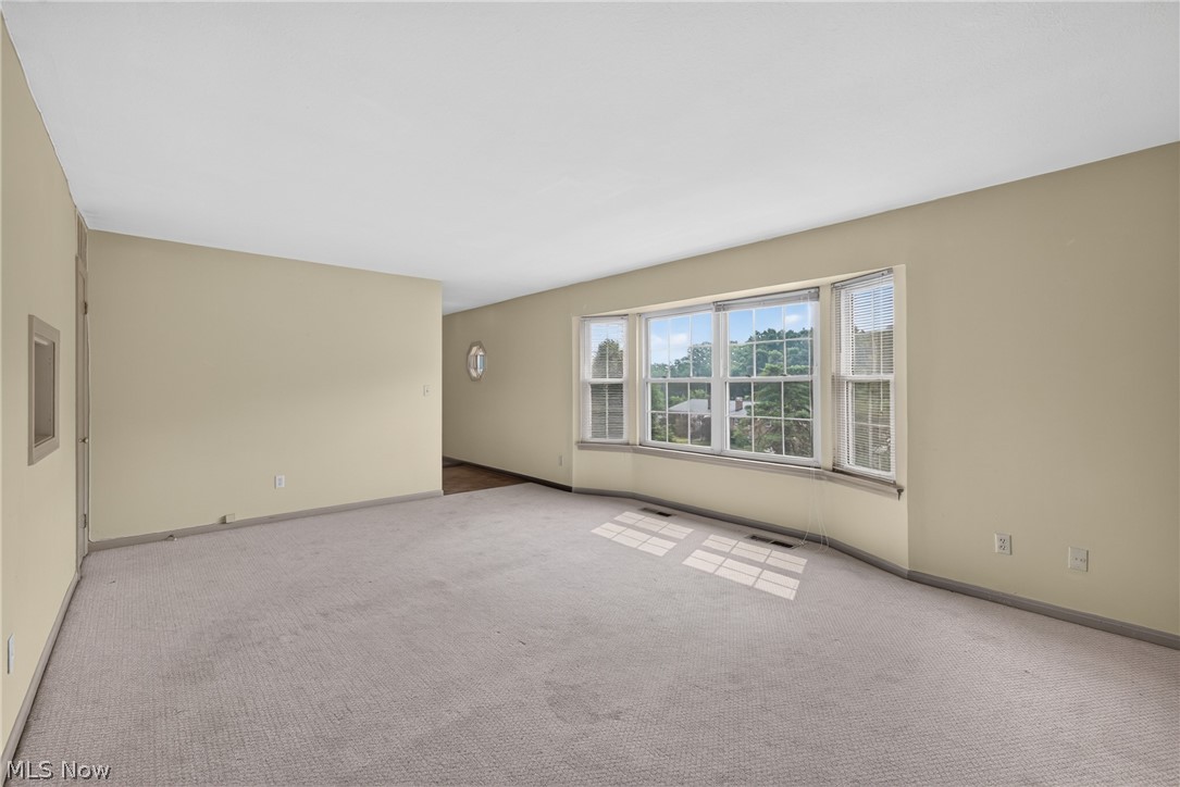 Carriage Hill Condo - Residential