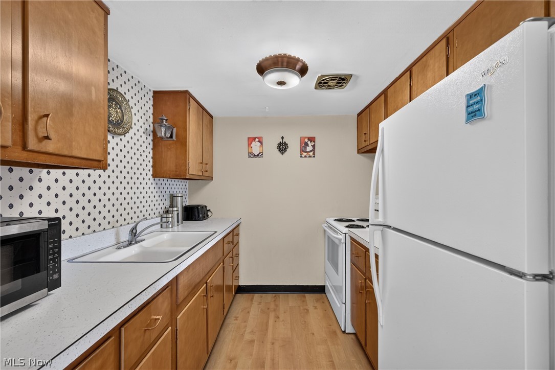Carriage Hill Condo - Residential
