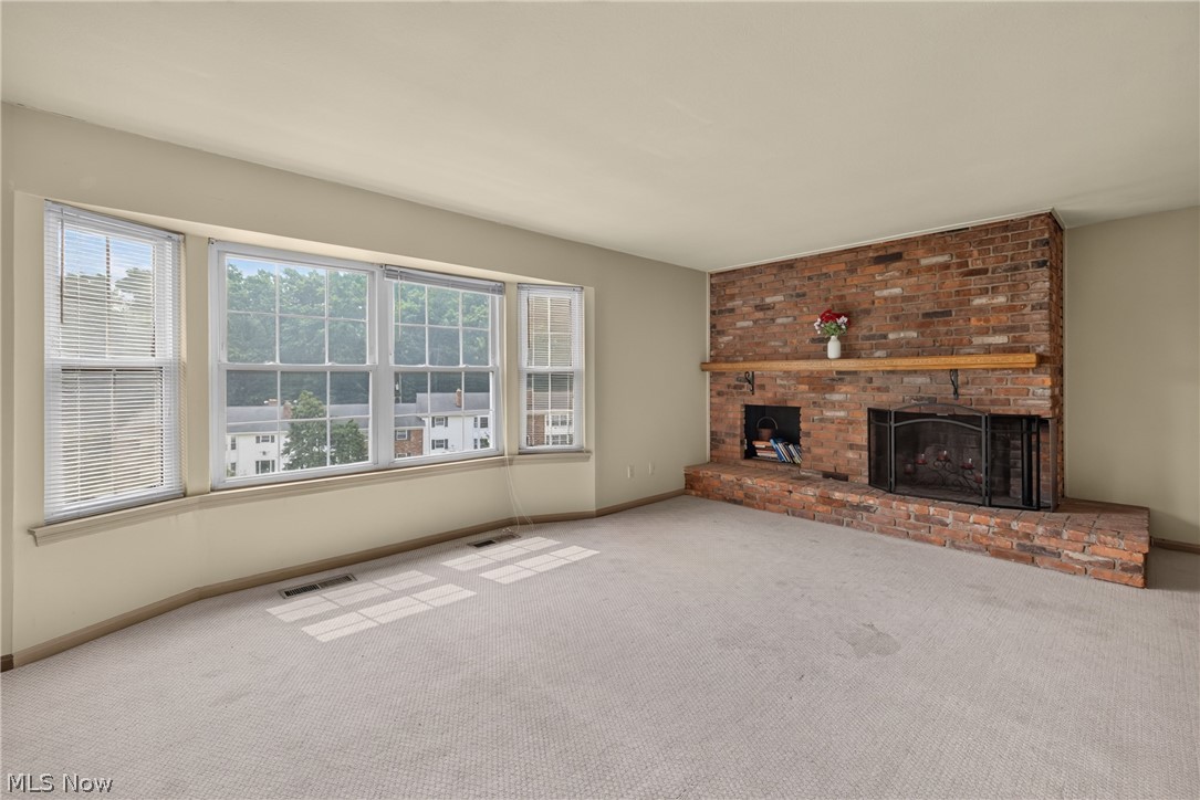 Carriage Hill Condo - Residential