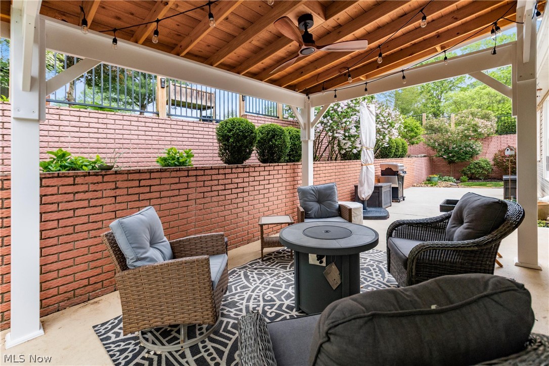 Ash Meadows 02 - Residential