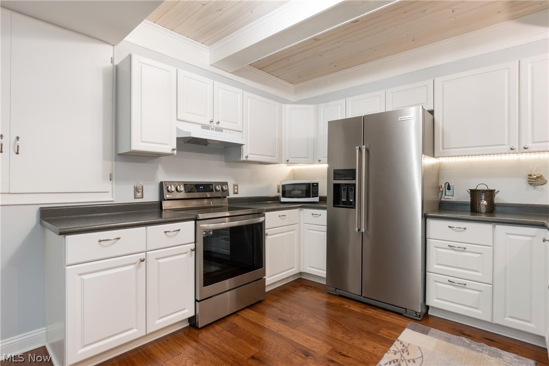 Ash Meadows 02 - Residential