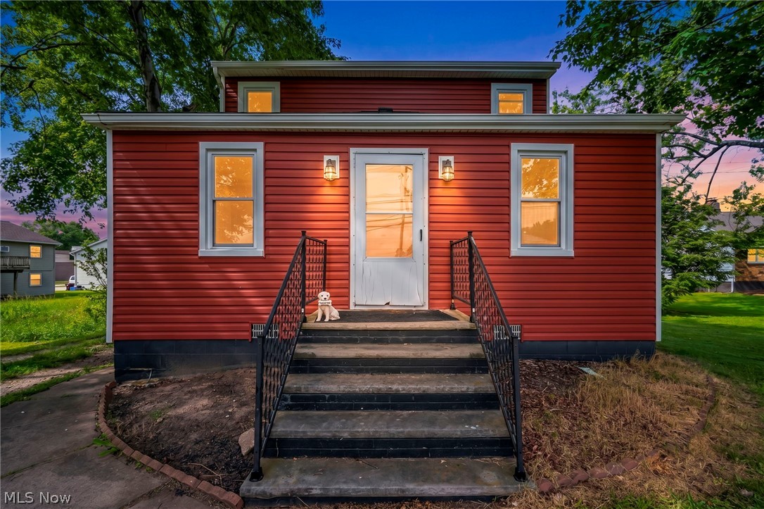 Welcome home to 4927 Newton Falls Rd in Ravenna! If you've been looking for a home with some room to breathe and major updates already taken care of, this one deserves a look.

This 3-bedroom, 1-bath home offers comfortable living in a peaceful country setting while still being conveniently located near shopping, dining, and everyday amenities. Inside, you'll find a functional layout with plenty of natural light and the opportunity to make the space your own.

The big-ticket items have already been completed, including a new roof, siding, and gutters in 2020, along with an updated furnace and central air system in 2022—providing added value and peace of mind for years to come.

Step outside and enjoy the spacious yard, perfect for relaxing, entertaining, gardening, or simply enjoying the quieter surroundings. Whether you're spending time with family and friends or unwinding after a long day, there's plenty of room to enjoy the outdoors.

Whether you're a first-time homebuyer looking to put down roots or someone ready to downsize without sacrificing space and comfort, this home offers a great opportunity. With major improvements already completed and a setting that provides the perfect balance of privacy and convenience, all that's left to do is move in and make it your own. Schedule your private showing today!