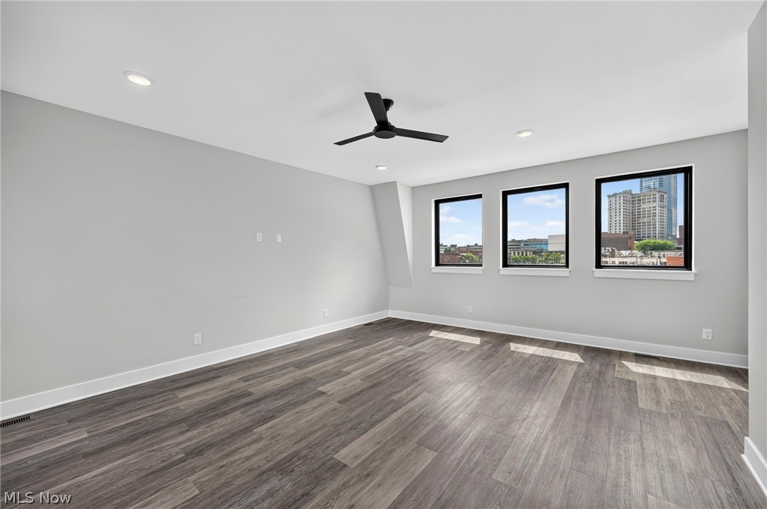 Sub Plat/Avenue District Ph - Residential