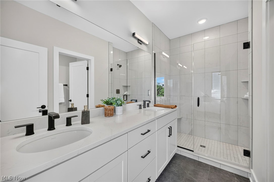 Sub Plat/Avenue District Ph - Residential