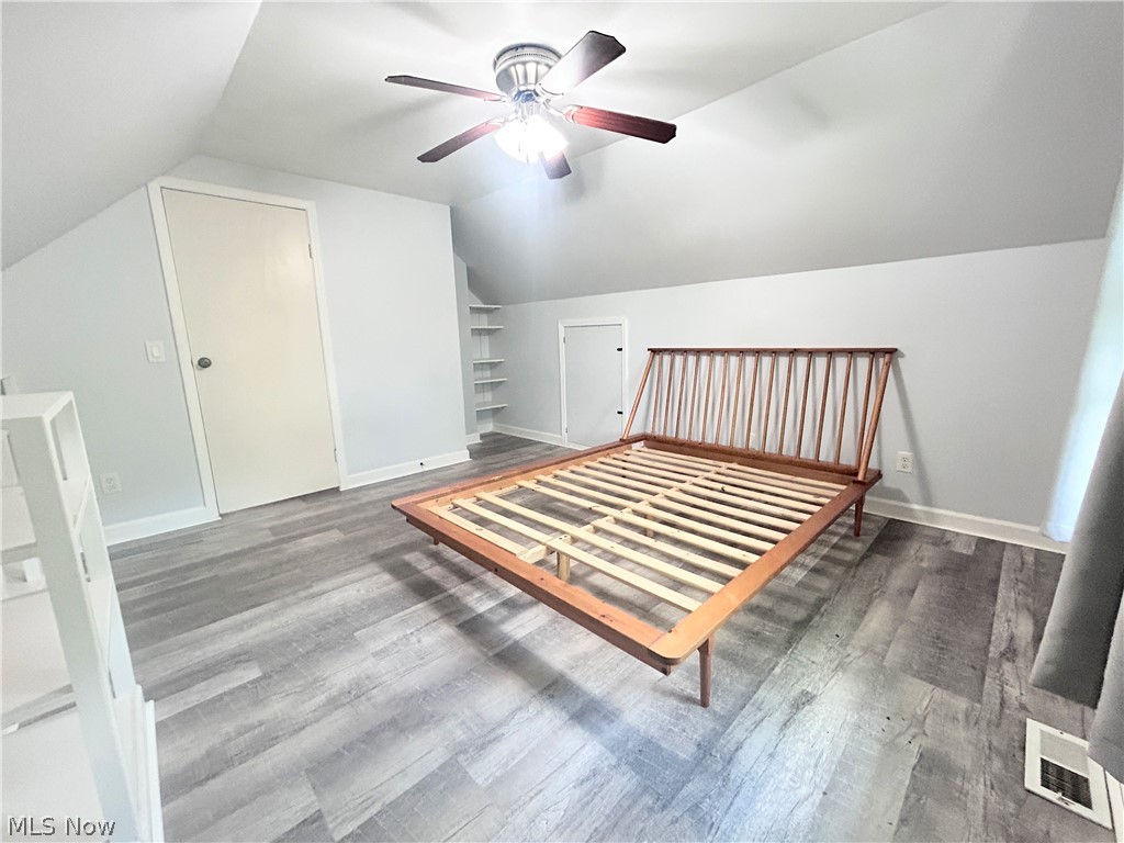 Sunshire Realty Inc 01 - Residential