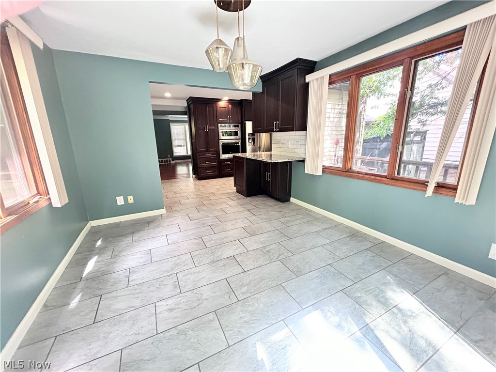 Sunshire Realty Inc 01 - Residential