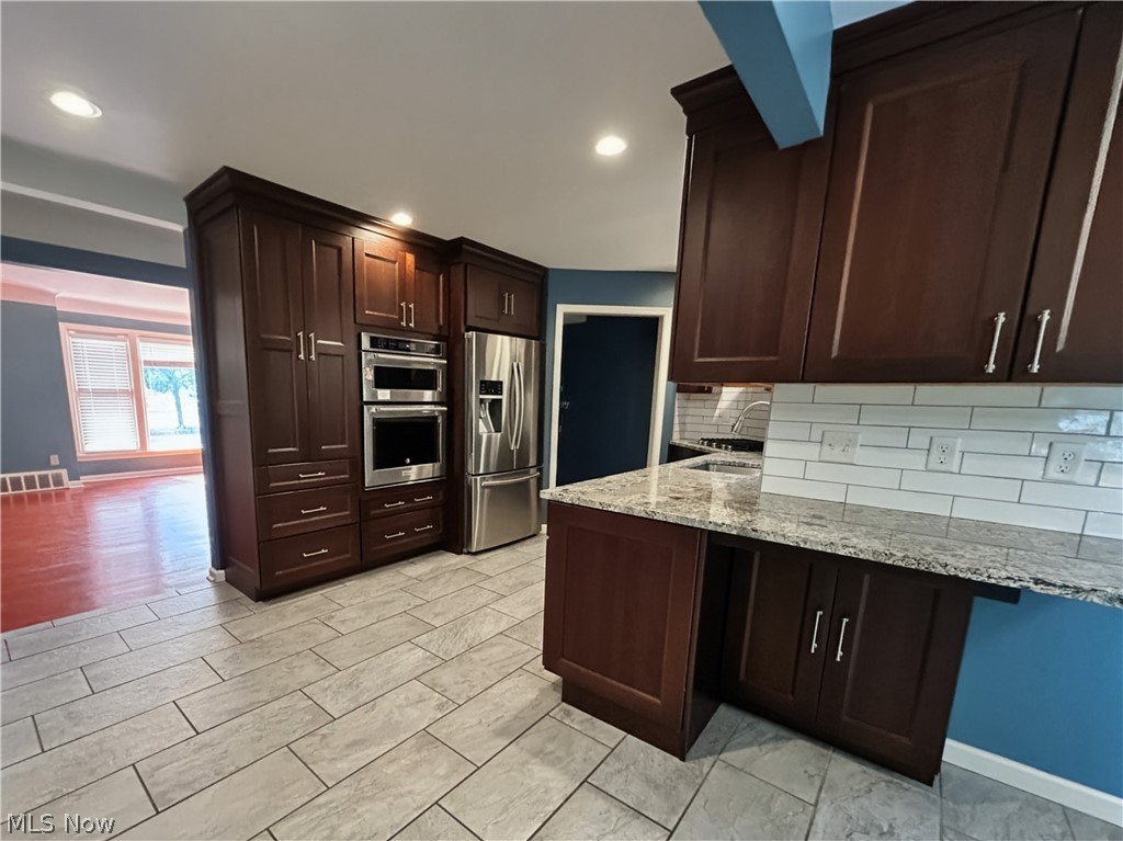 Sunshire Realty Inc 01 - Residential