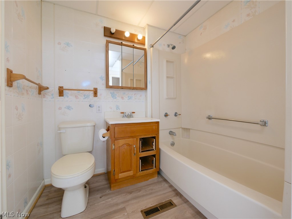 Guilford Second Add To/Vlg/Woo - Residential