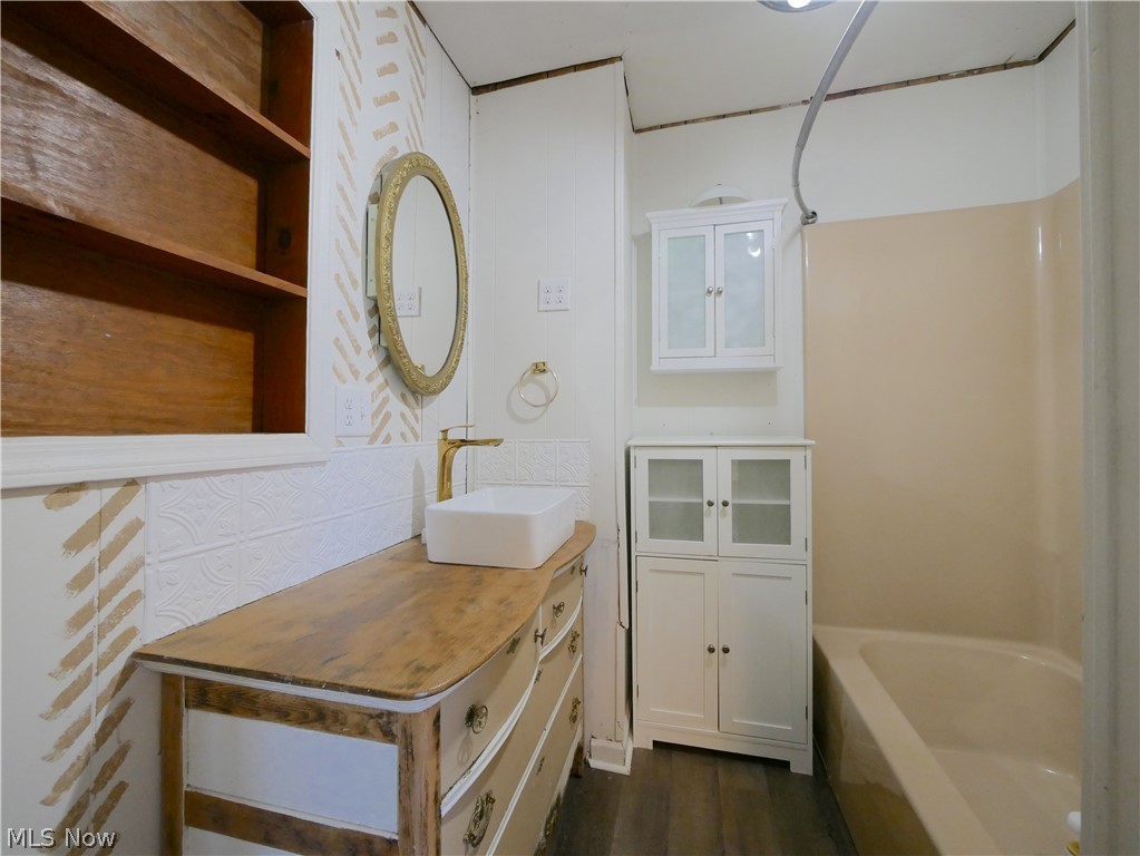 Guilford Second Add To/Vlg/Woo - Residential