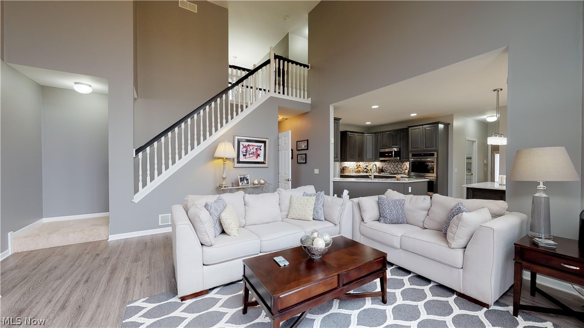 Emerald Lakes Ph 03 - Residential