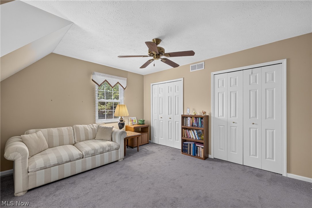 Pebblebrook Farm Condo - Residential