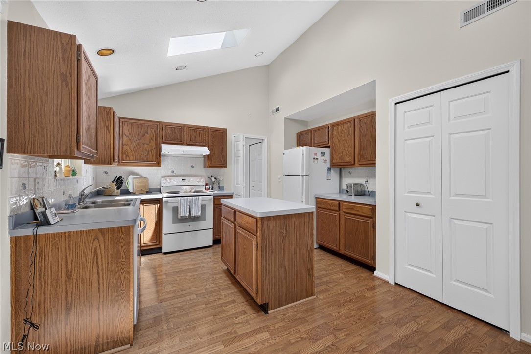 Pebblebrook Farm Condo - Residential