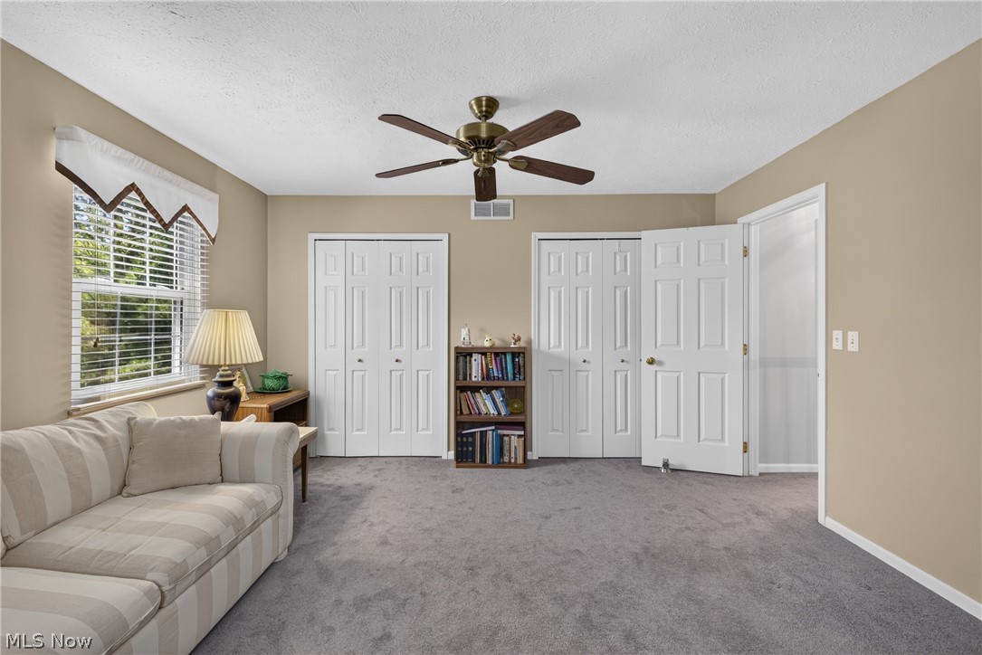 Pebblebrook Farm Condo - Residential