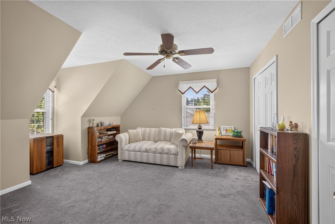 Pebblebrook Farm Condo - Residential