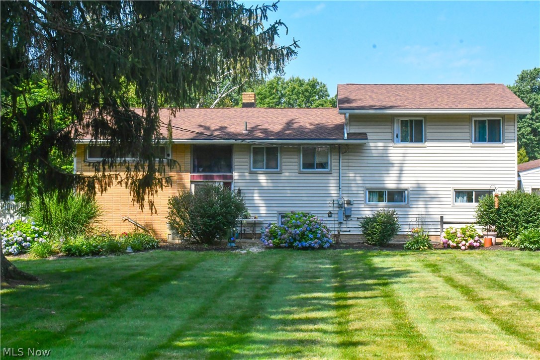 Welcome home to this 4 bedroom split level located in the heart of Wadsworth. Enjoy being in a neighborhood, close to parks, schools and all of the amenities Wadsworth has to offer, all while enjoying a very private fenced in back yard and above ground pool. A huge bonus with this house is that there is a 5th bedroom that you could use as an office, craft room or would be perfect for a nursery! This house has a great size yard and is all ready for you to plant your favorite fruits and vegetables in the garden! Make sure to schedule your showing because this home will not last long!