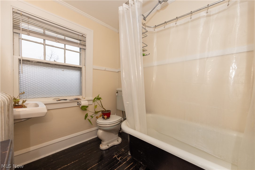 Shaker Lakes - Residential Income